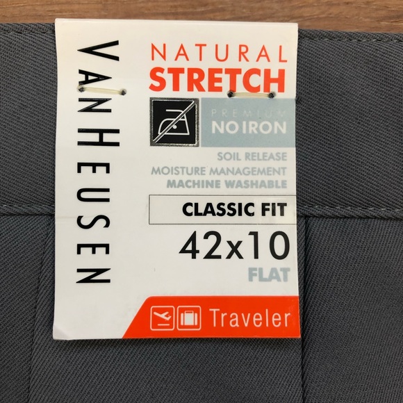 Van Heusen Traveler Shorts Size 42 Classic Fit Gray 10” Inseam No Iron NEW - Picture 2 of 6